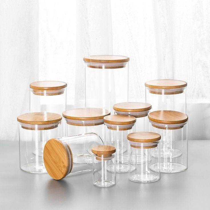 8 glass spice jars with matching lids & spoons