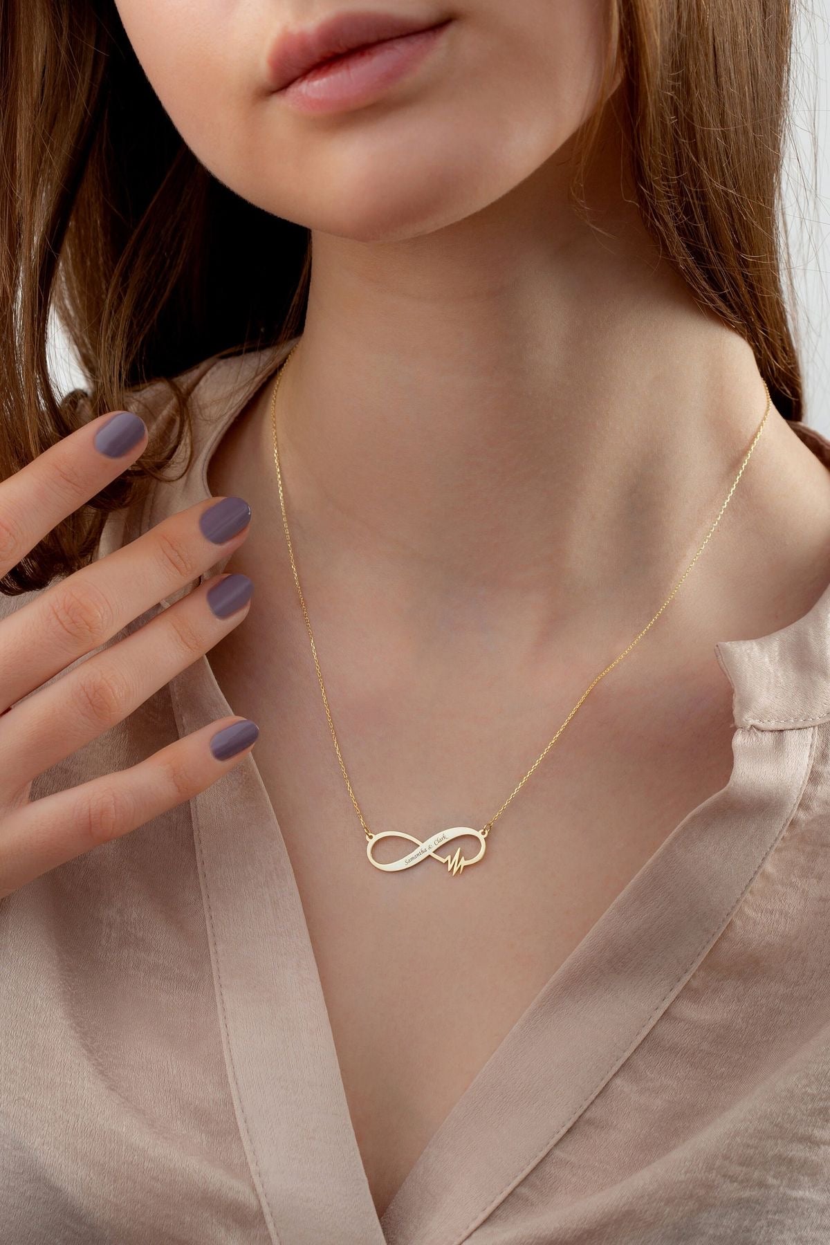 Simmering Glittering Bracelets – Elegant Sparkle for Every Occasion