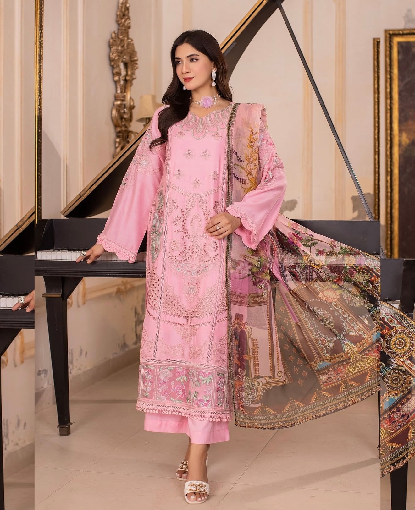 HAREEM - GU452 KSh8,800.00