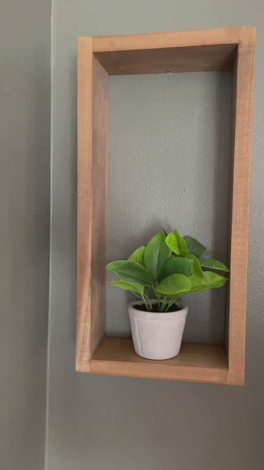 Modern Wooden Wall Planter – Stylish Home & Garden Décor