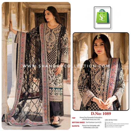Pakistani suit