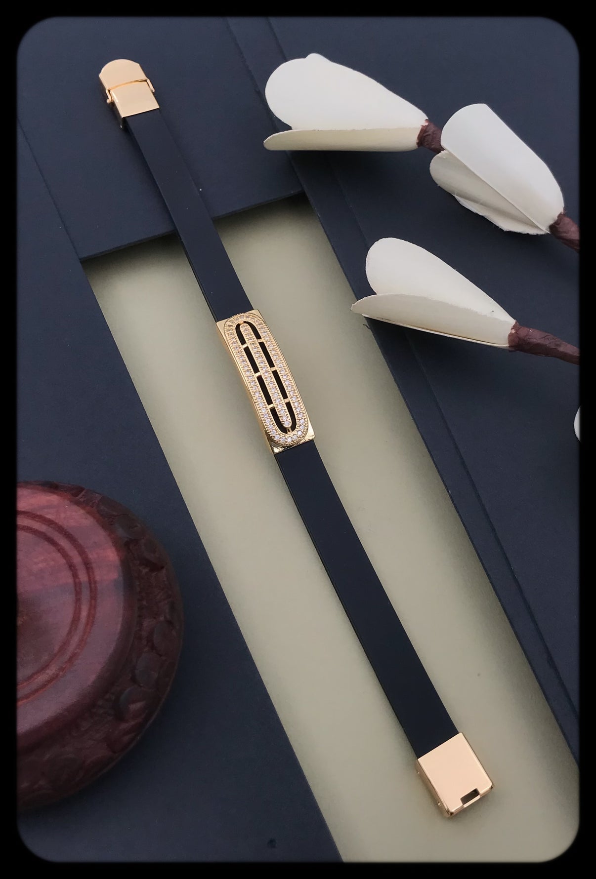 Classic Rose Gold CZ Leather Bracelet for Men – Adjustable & Stylish